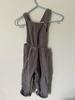 (5/$25) H&M Gray Cotton Gauze Kids Overalls with Button Straps